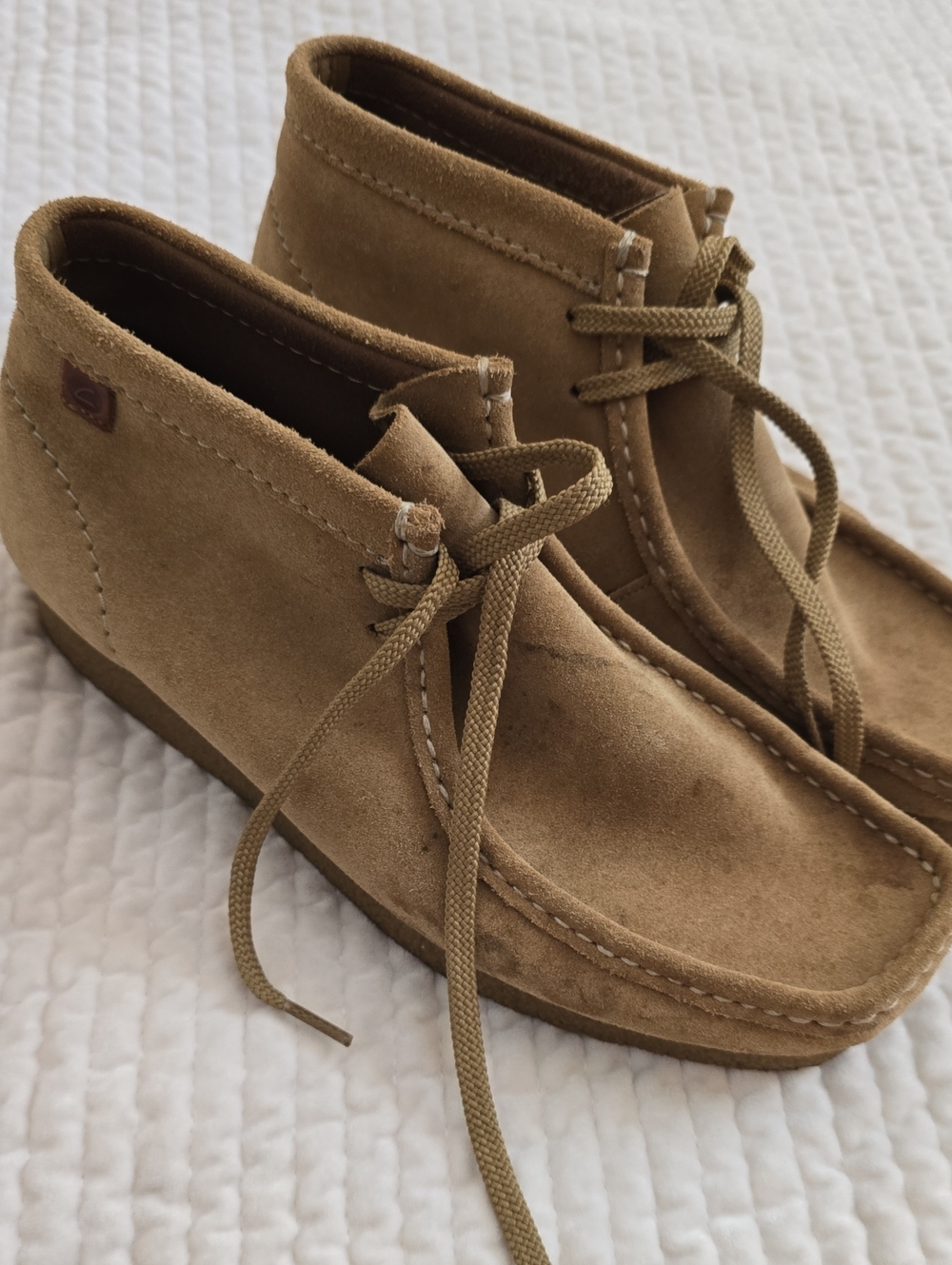 Clarks Men's Suede Lace-Up Chukka Boots - Tan - Size 8.5 US